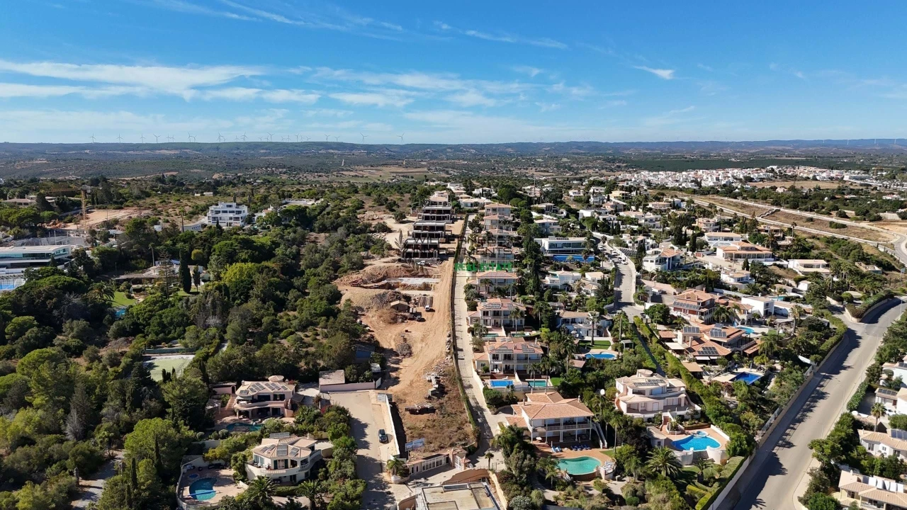 Moradia T3 para Venda em Luz Foto 11