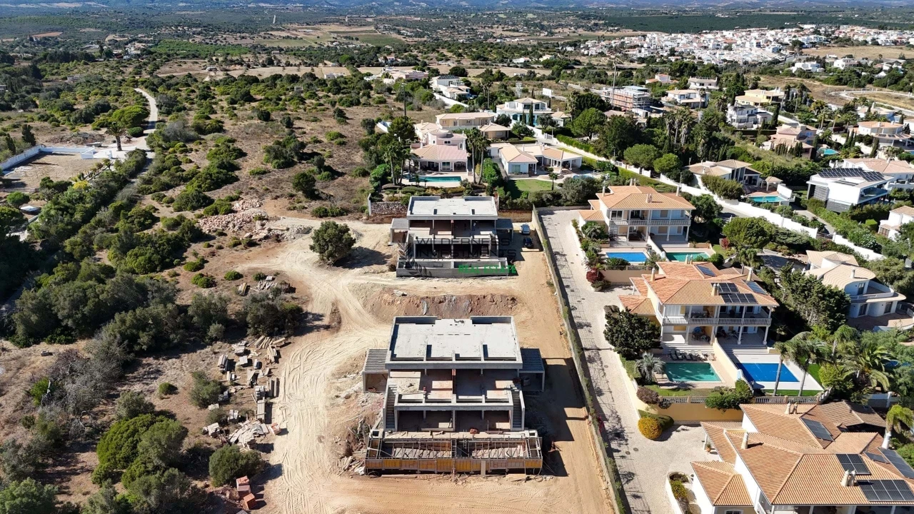 Moradia T3 para Venda em Luz Foto 4