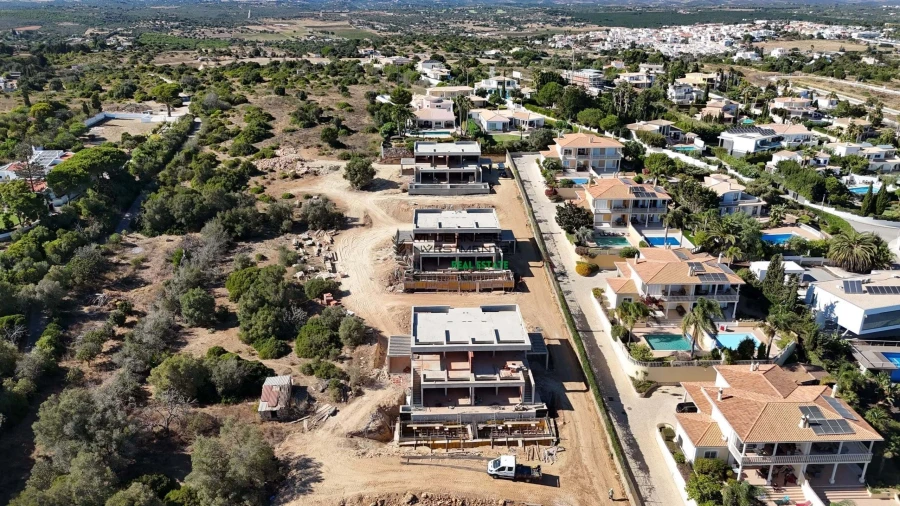 Moradia T3 para Venda em Luz Foto 3