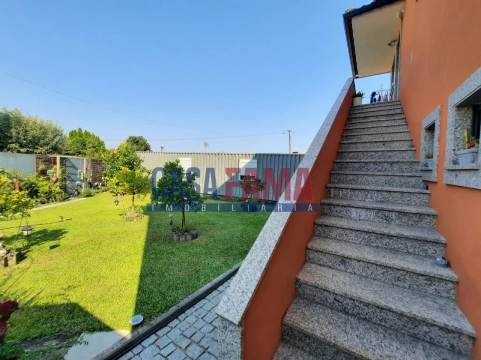 Negócio para Venda em Areias, Sequeirô, Lama e Palmeira Foto 10