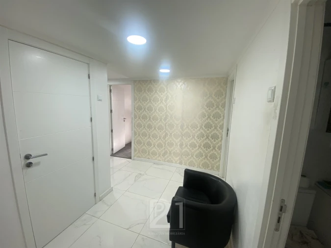 Apartamento T2 para Venda em Massamá e Monte Abraão Foto 9