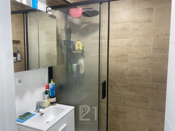 Apartamento T2 para Venda em Massamá e Monte Abraão Foto 6