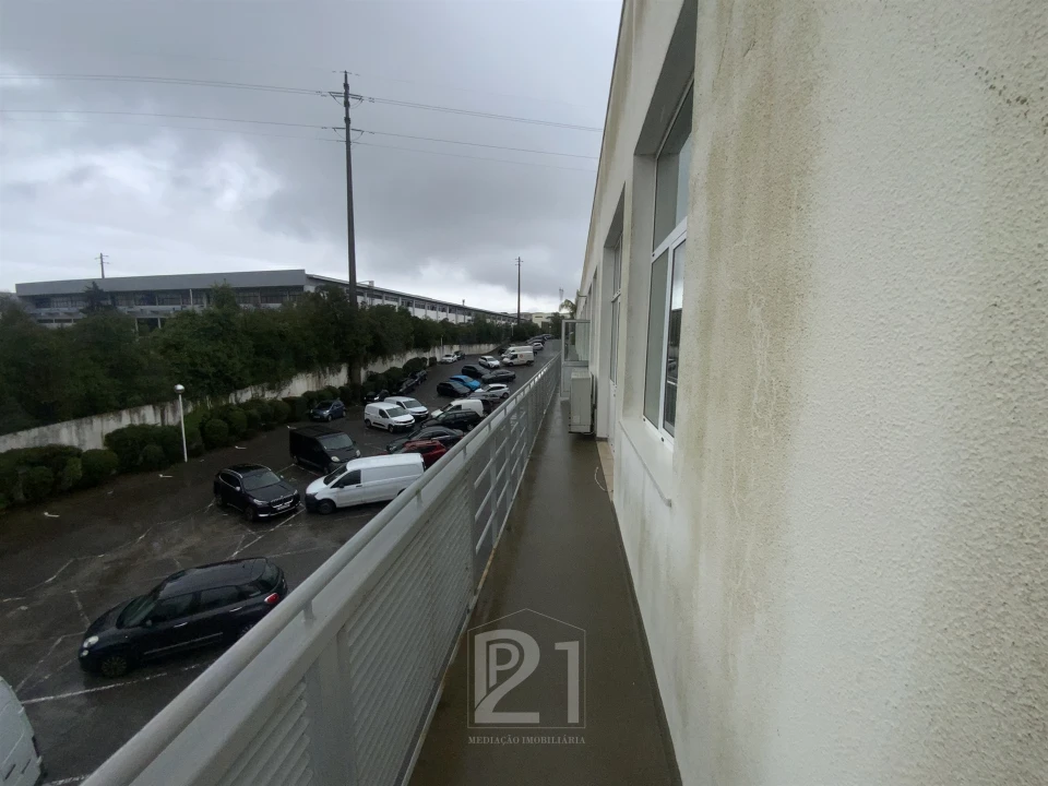 Escritório para Venda em Cacém e São Marcos Foto 12