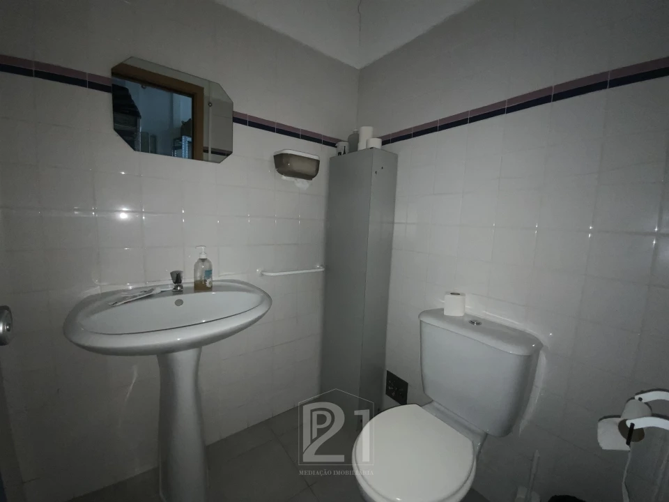 Escritório para Venda em Cacém e São Marcos Foto 17