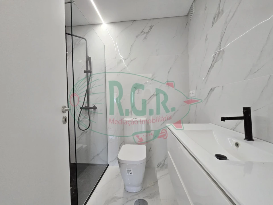 Apartamento T2 para Venda em Gondomar (São Cosme), Valbom e Jovim Foto 13