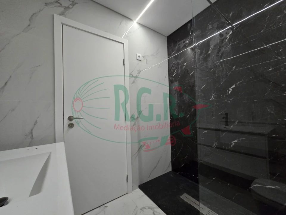 Apartamento T2 para Venda em Gondomar (São Cosme), Valbom e Jovim Foto 15