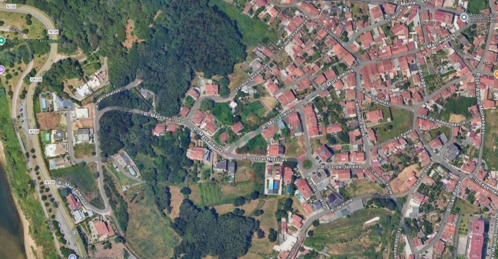 Moradia T2 para Venda em Gondomar (São Cosme), Valbom e Jovim