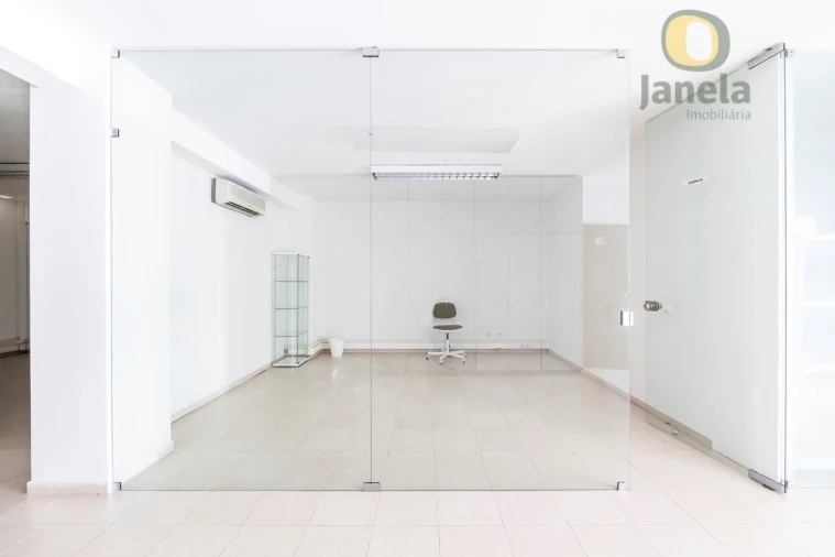 Loja para Venda em Faro (Sé e São Pedro) Foto 9