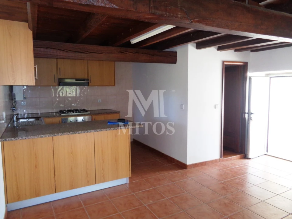 Moradia T2 para Arrendamento em Cardielos e Serreleis Foto 1