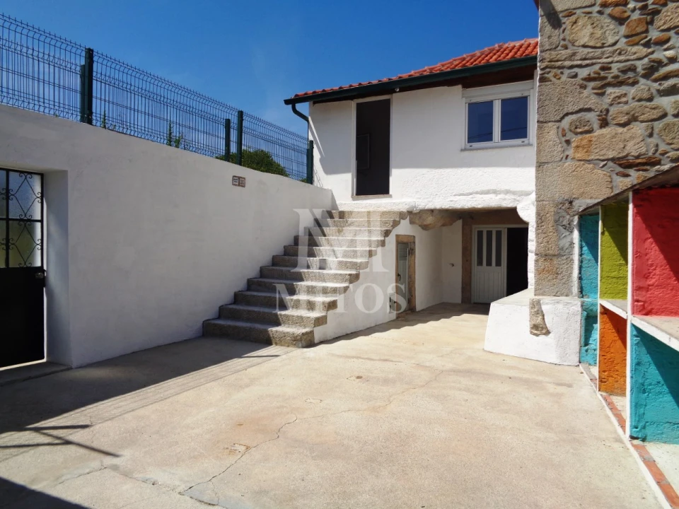 Moradia T2 para Arrendamento em Cardielos e Serreleis Foto 11