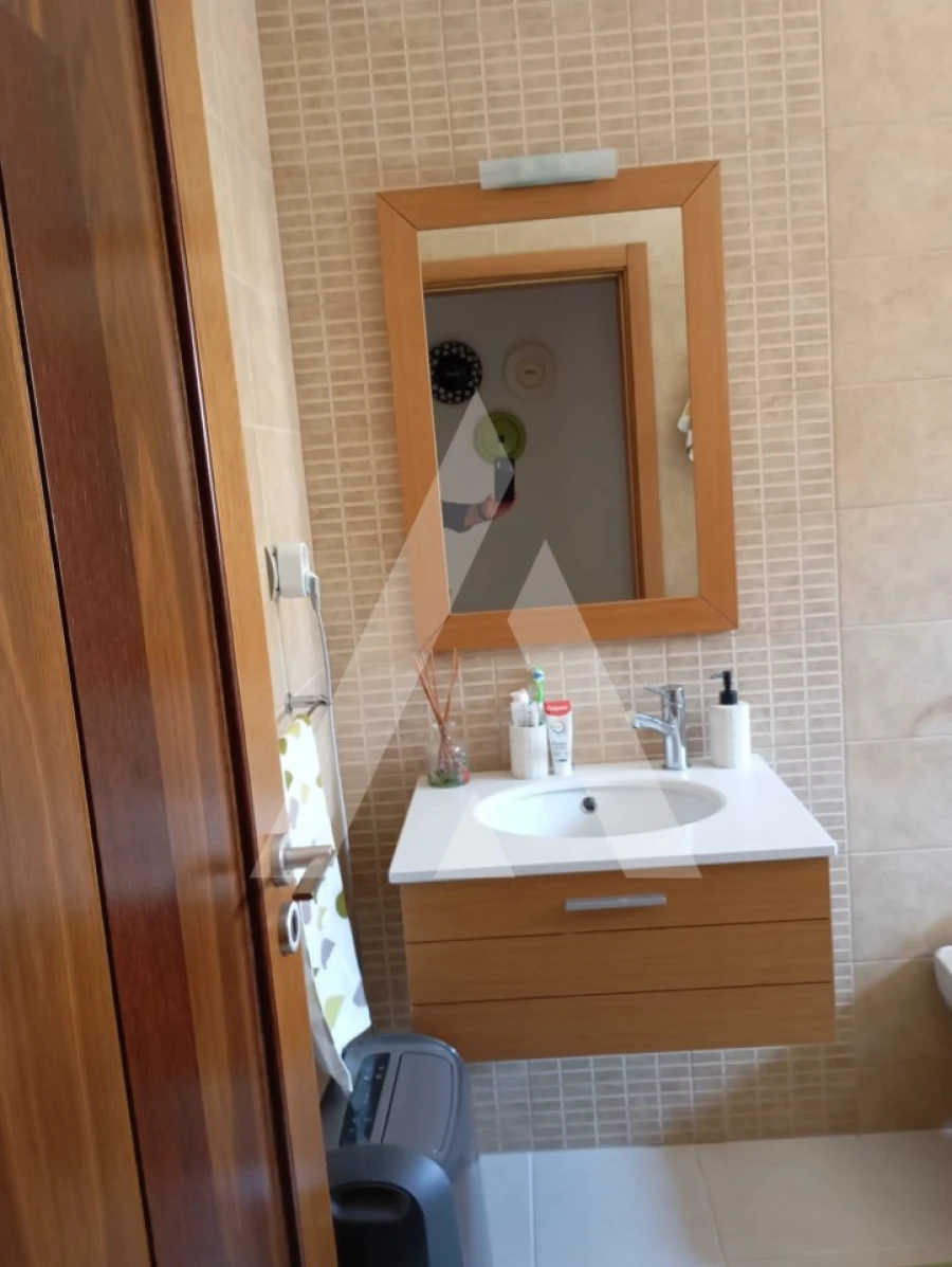 Moradia T6 para Venda em Palhaça Foto 25