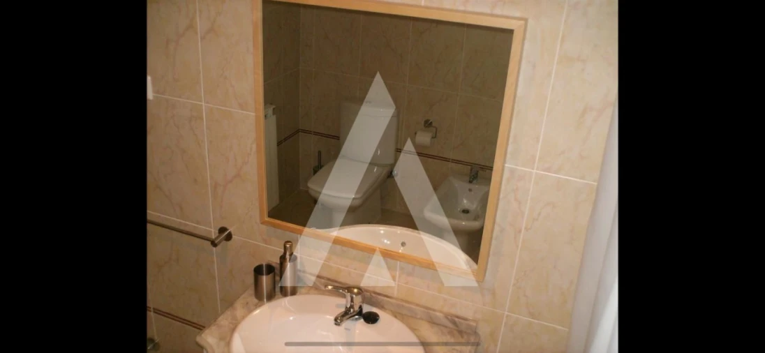 Apartamento T2 para Venda em Loivo Foto 8