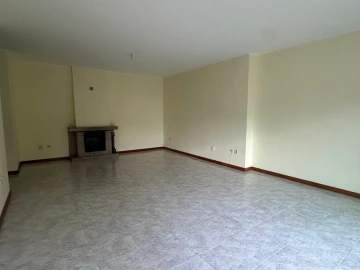 Apartamento T2 para Venda em Cidade da Maia