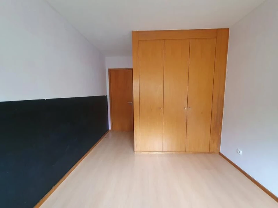 Apartamento T3 para Venda em Moreira Foto 9