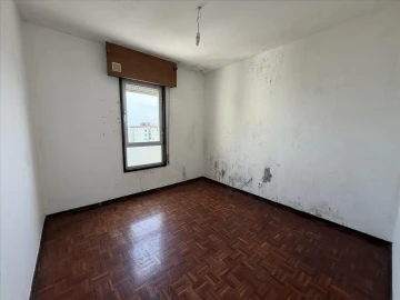 Apartamento T3 para Venda em Laranjeiro e Feijó