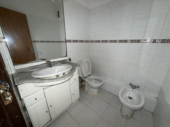 Apartamento T3 para Venda em Laranjeiro e Feijó Foto 17