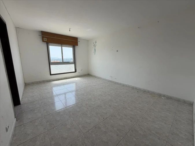 Apartamento T3 para Venda em Laranjeiro e Feijó Foto 3