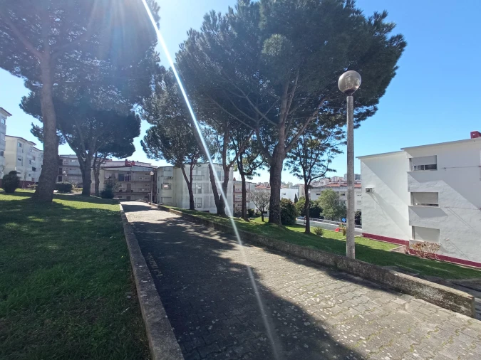 Apartamento T3 para Venda em Queluz e Belas Foto 7