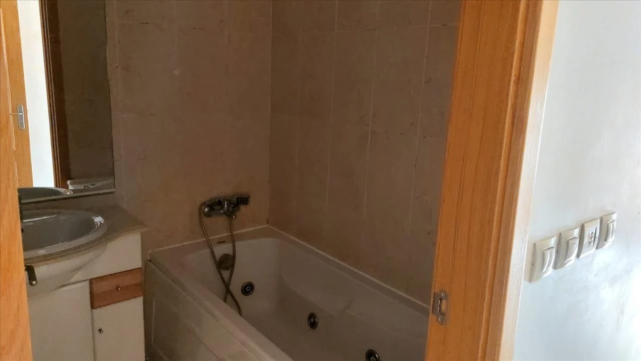 Apartamento T3 para Venda em Carregado e Cadafais Foto 21