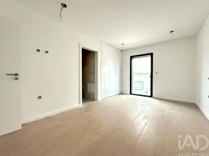 Apartamento T2 para Venda em Esgueira Foto 10