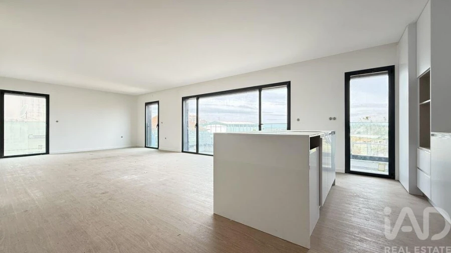 Apartamento T2 para Venda em Esgueira Foto 2