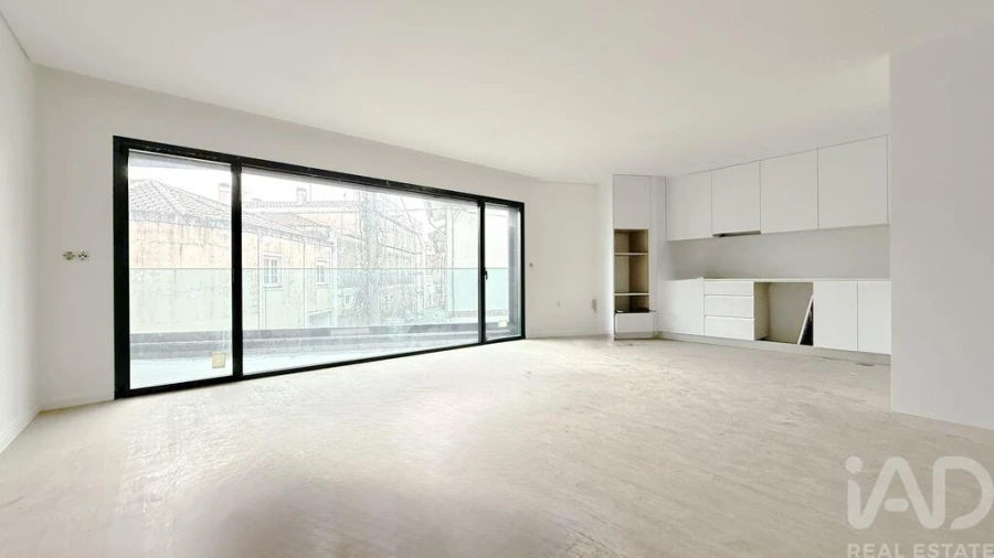 Apartamento T3 para Venda em Esgueira Foto 2