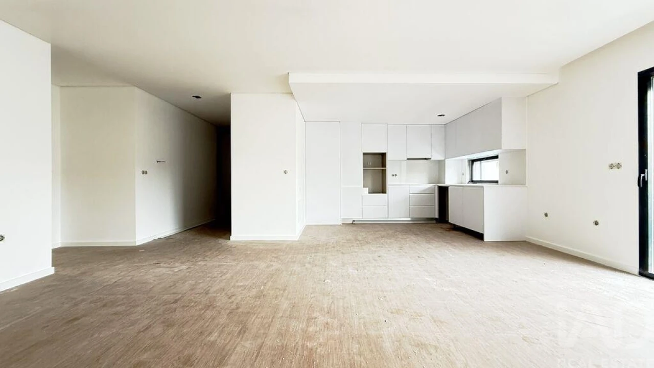 Apartamento T2 para Venda em Esgueira Foto 4