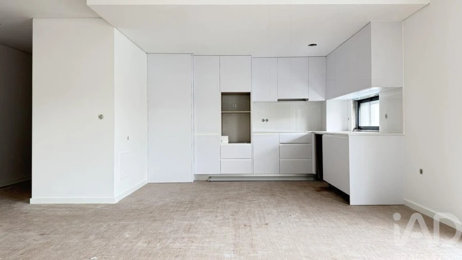 Apartamento T2 para Venda em Esgueira Foto 2