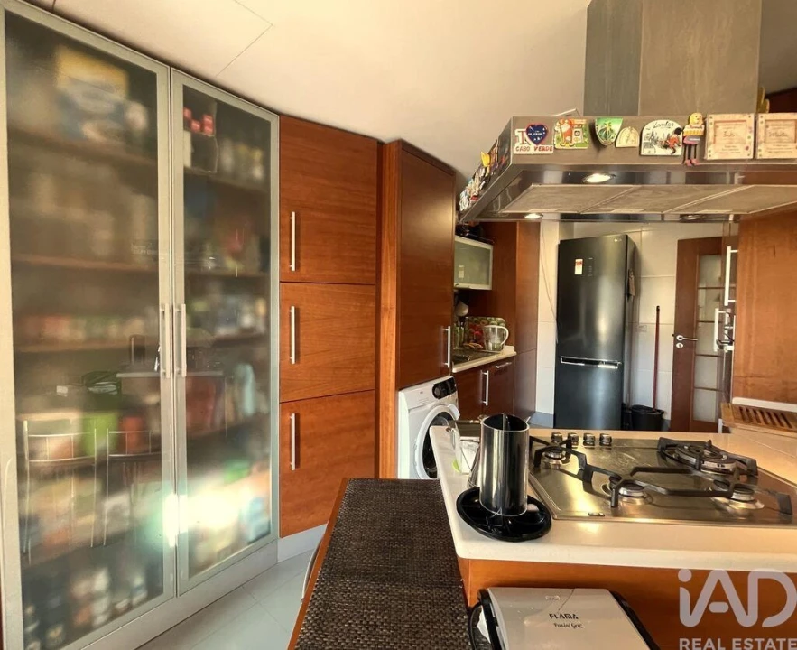 Apartamento T3 para Venda em Sacavém e Prior Velho Foto 7