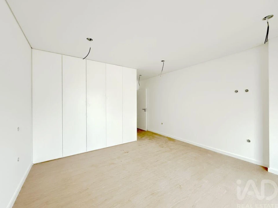 Apartamento T2 para Venda em Esgueira Foto 9