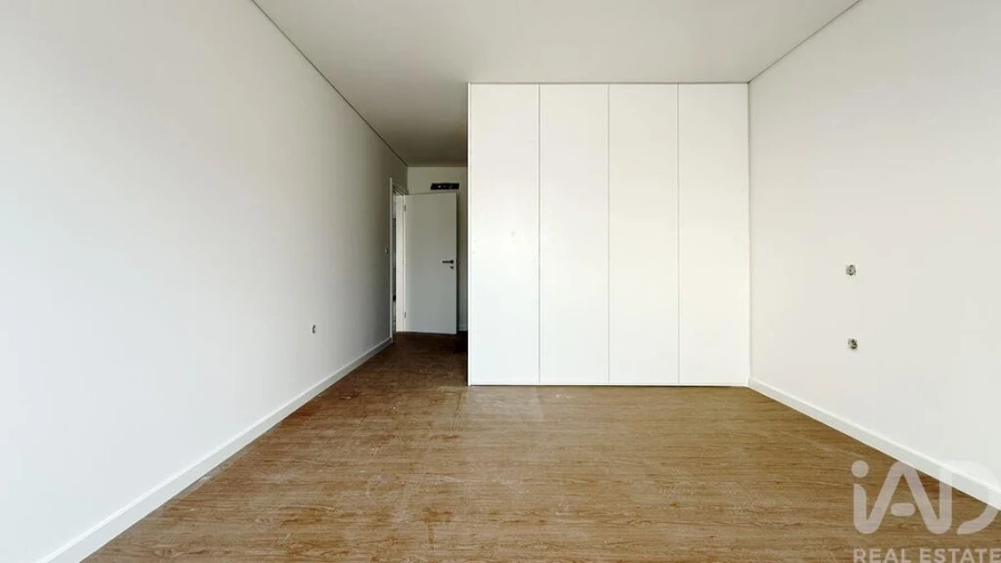 Apartamento T2 para Venda em Esgueira Foto 5