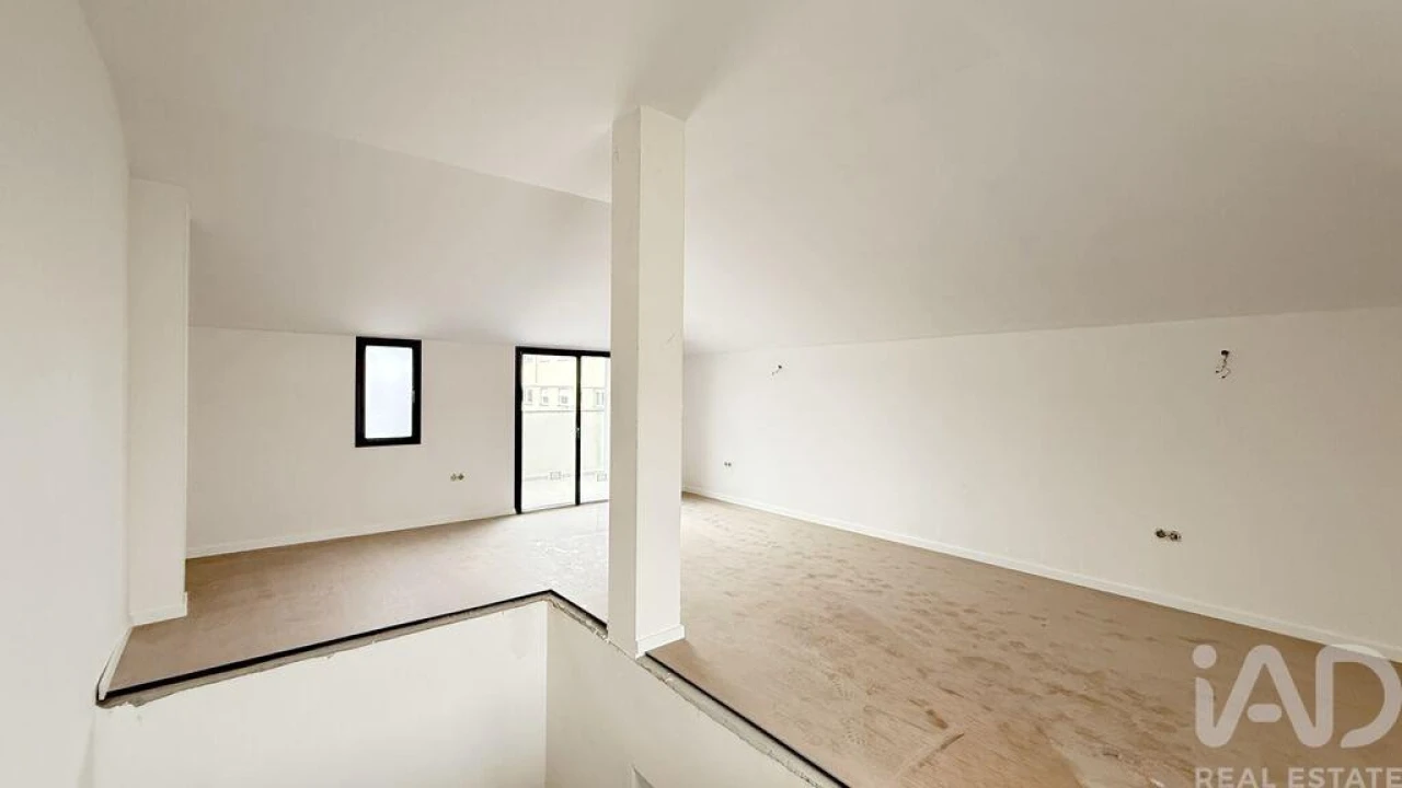 Apartamento T2 para Venda em Esgueira Foto 9