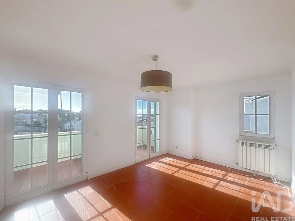 Moradia T3 para Venda em Carvoeira Foto 35