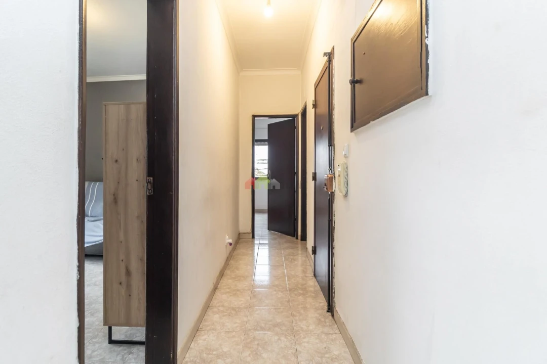 Apartamento T2 para Venda em Barreiro e Lavradio Foto 10