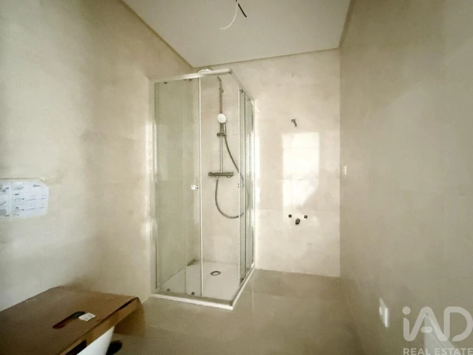 Apartamento T1 para Venda em Esgueira Foto 6