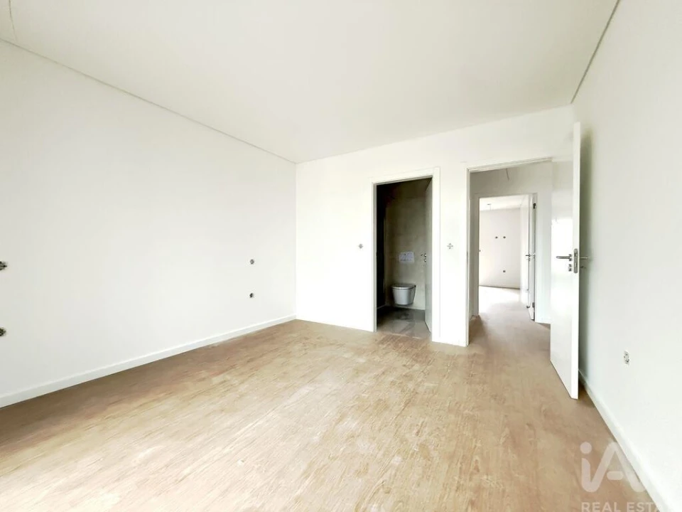 Apartamento T2 para Venda em Esgueira Foto 6