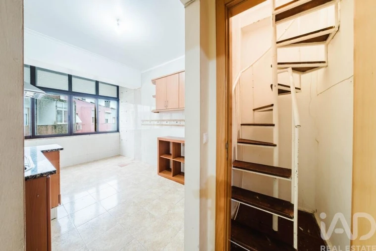 Apartamento T2 para Venda em Alverca do Ribatejo e Sobralinho Foto 20