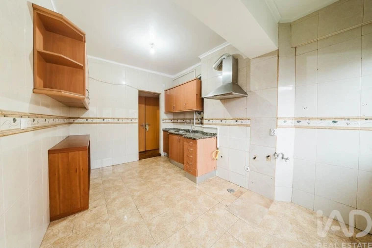 Apartamento T2 para Venda em Alverca do Ribatejo e Sobralinho Foto 17