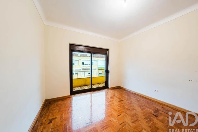 Apartamento T2 para Venda em Alverca do Ribatejo e Sobralinho Foto 7