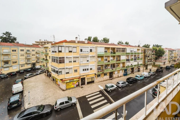 Apartamento T2 para Venda em Alverca do Ribatejo e Sobralinho Foto 29