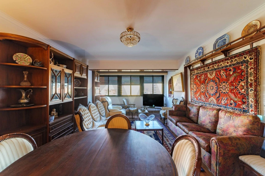 Apartamento T2 para Venda em Algés, Linda-A-Velha e Cruz Quebrada-Dafundo Foto 9