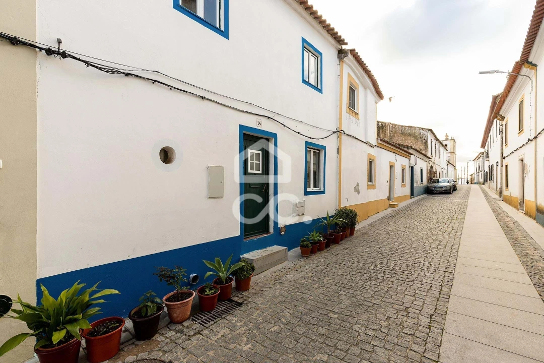 Moradia T5 para Venda em Alcaçovas Foto 28