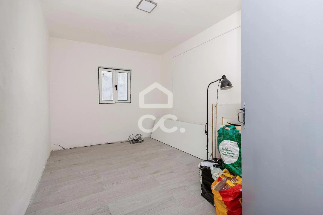 Moradia T5 para Venda em Alcaçovas Foto 16