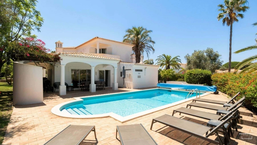 Moradia T3 para Venda em Estômbar e Parchal Foto 10