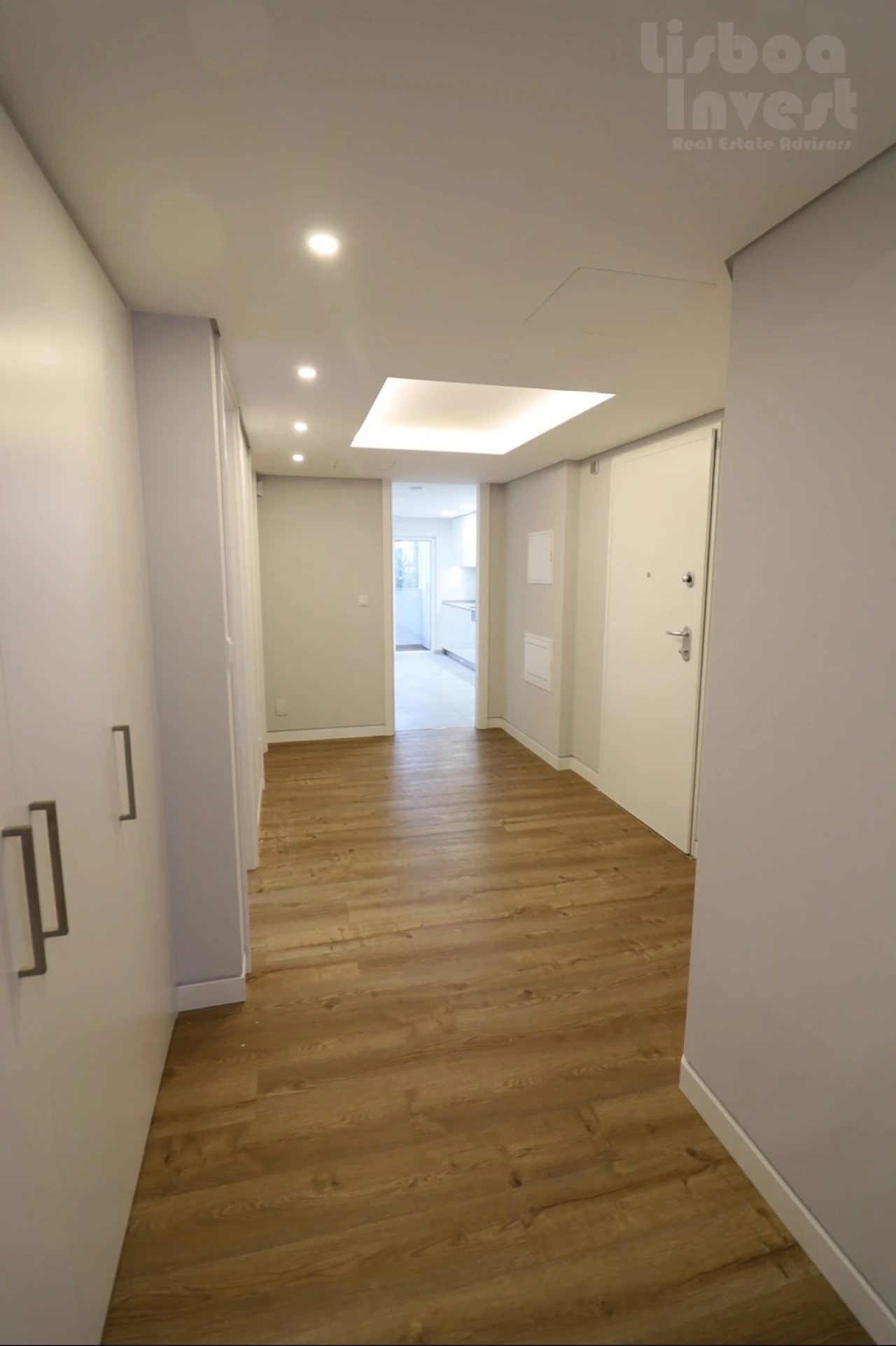 Apartamento T3 para Venda em Carcavelos e Parede Foto 14