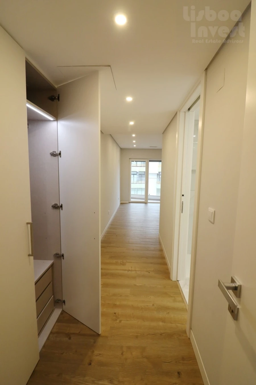 Apartamento T3 para Venda em Carcavelos e Parede Foto 25