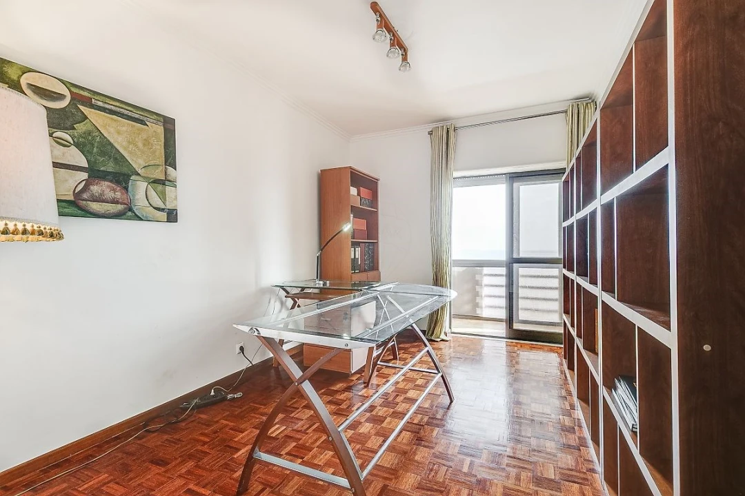 Apartamento T3 para Venda em Almada, Cova da Piedade, Pragal e Cacilhas Foto 10