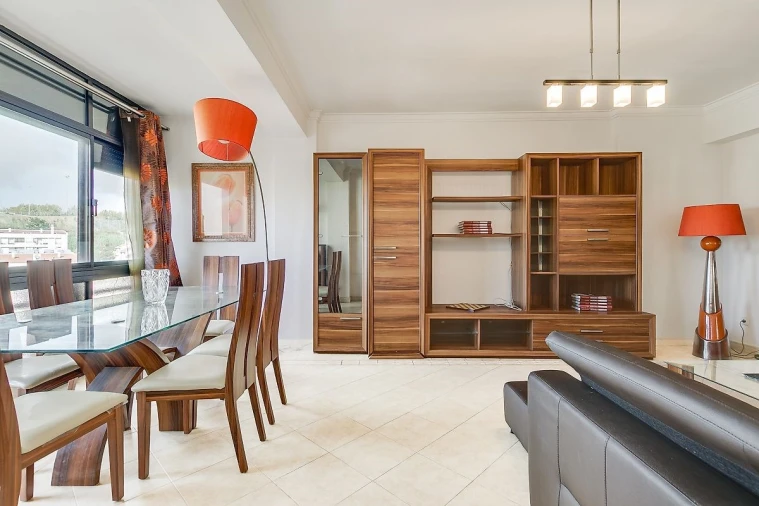 Apartamento T3 para Venda em Almada, Cova da Piedade, Pragal e Cacilhas Foto 5