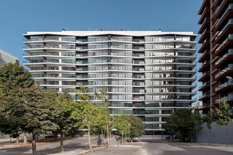 Apartamento T3 para Venda em Algés, Linda-A-Velha e Cruz Quebrada-Dafundo Foto 34