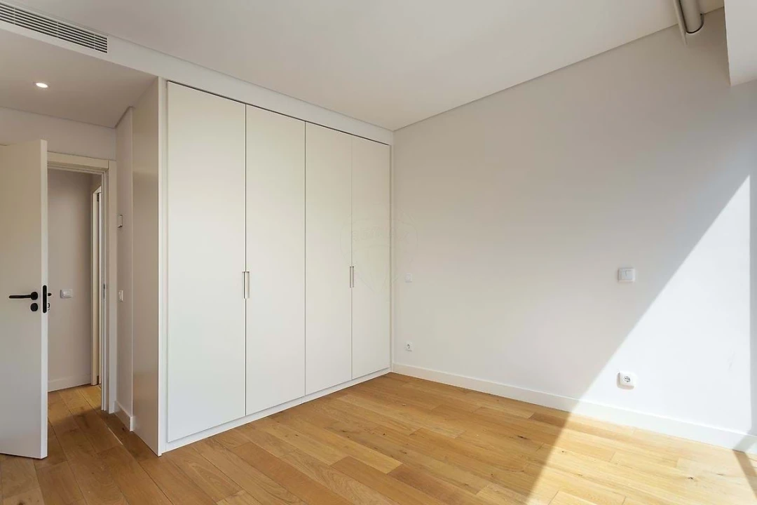 Apartamento T3 para Venda em Algés, Linda-A-Velha e Cruz Quebrada-Dafundo Foto 23